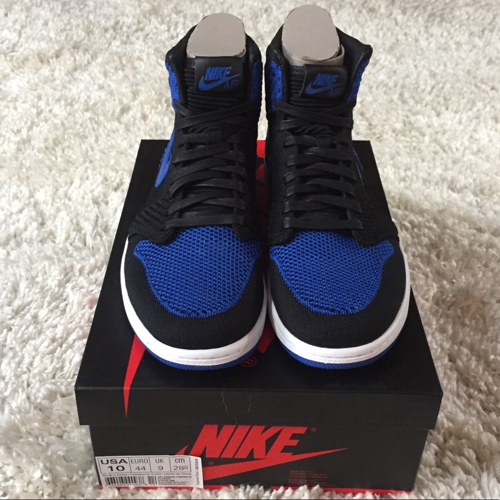 Nike Air Jordan 1 Royal Flyknit 919704-006 10 Toe - Picture 3 of 7